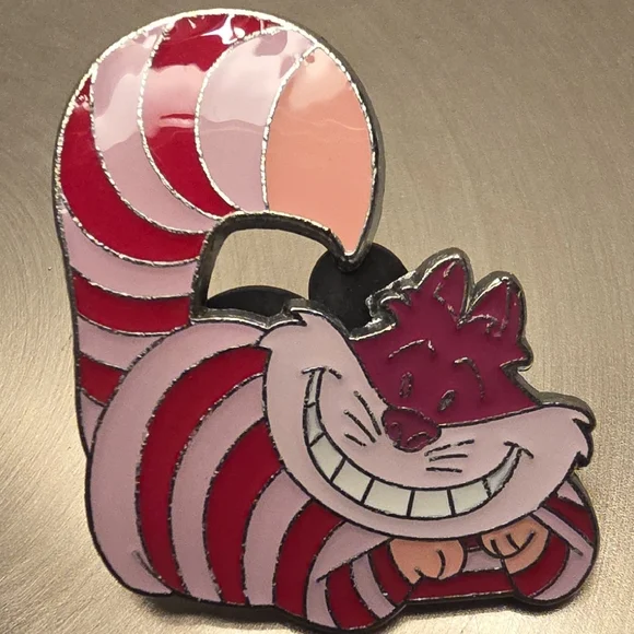 Disney Pin – Alice in Wonderland | Disney Cheshire Cat Collector Trading Pin - Picture 1 of 4